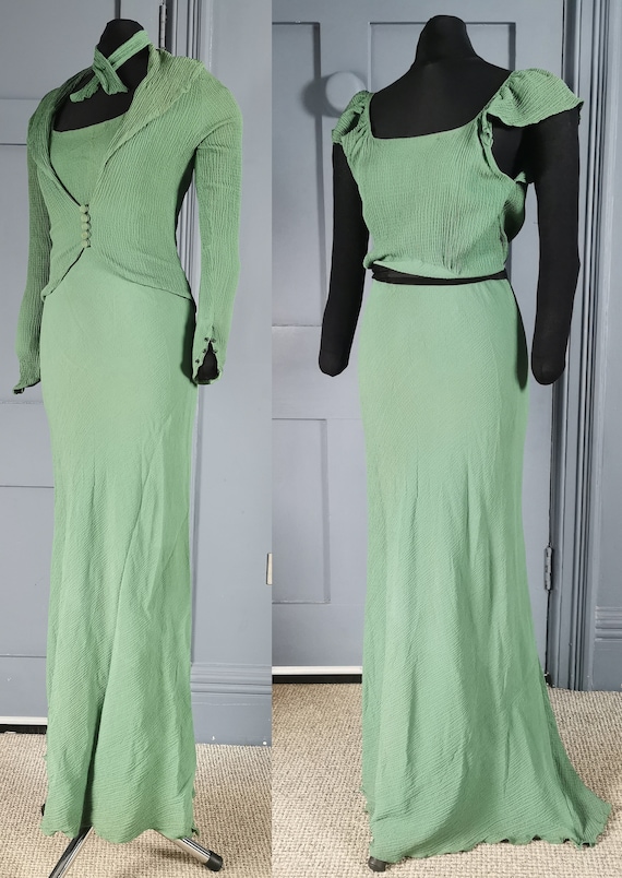 Stylish Vintage 1930s Art Deco Green Silk ? Eveni… - image 1