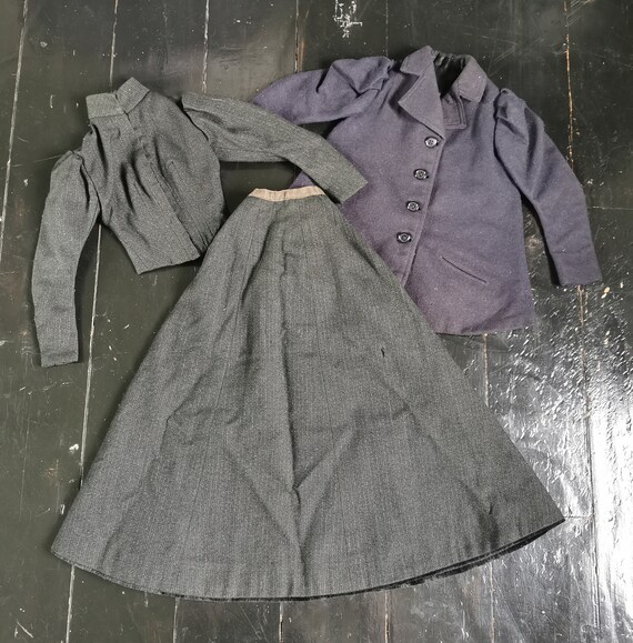 Rare Victorian Antique 1890s Miniature Clothing Sa