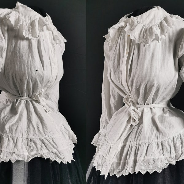 Elegant Victorian Antique 1880s / 1890s Bustle Morning / Combing Jacket
