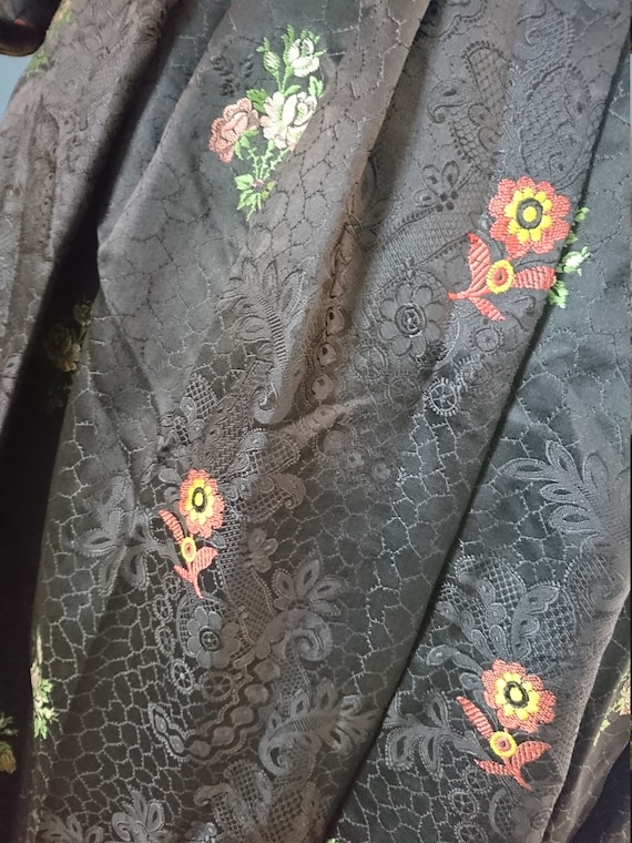 Stunning 1840s Silk Brocade Dress - 18th Century … - image 3