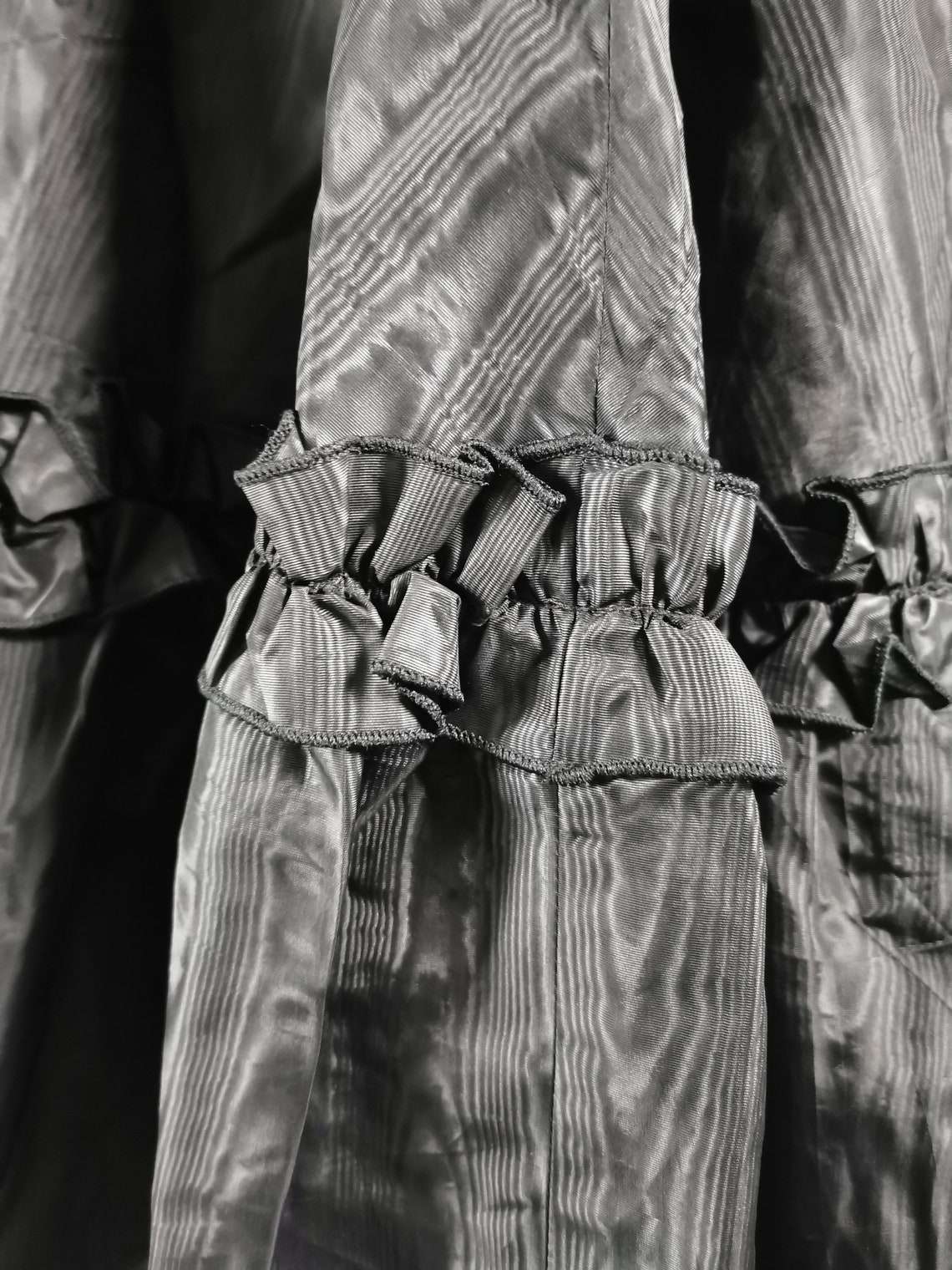 Gothic Vintage C. 1960s Edwardian Style Silk Moire Skirt - Etsy UK