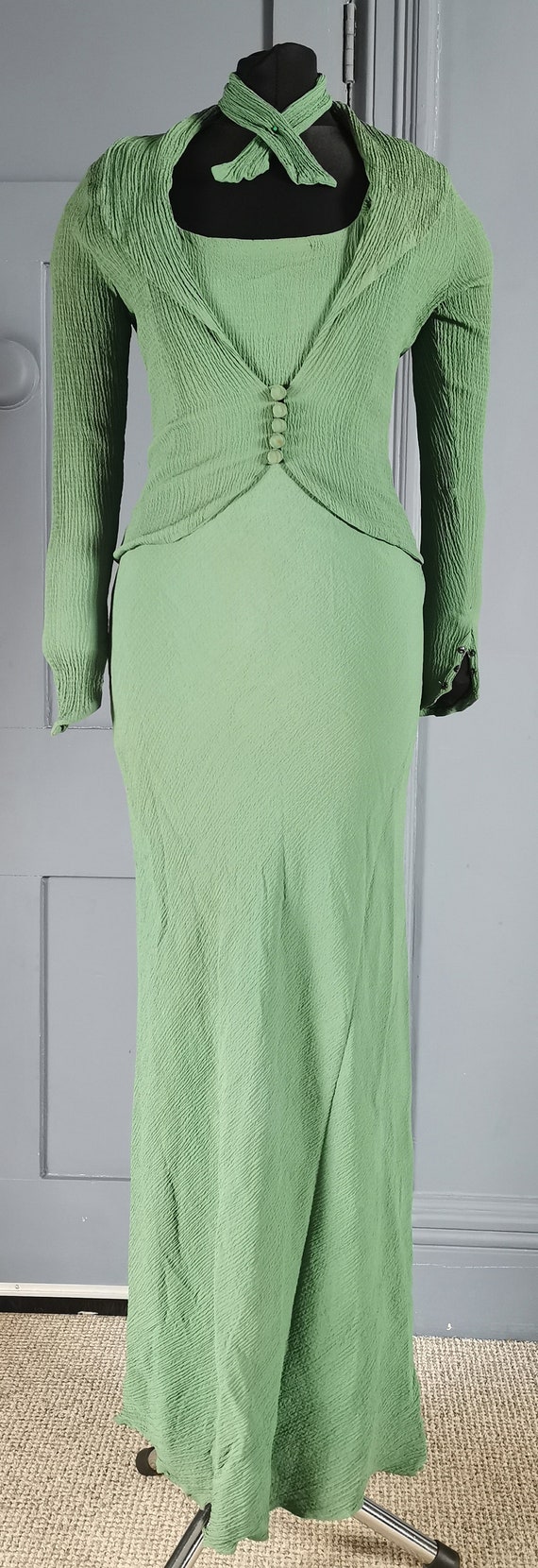 Stylish Vintage 1930s Art Deco Green Silk ? Eveni… - image 9