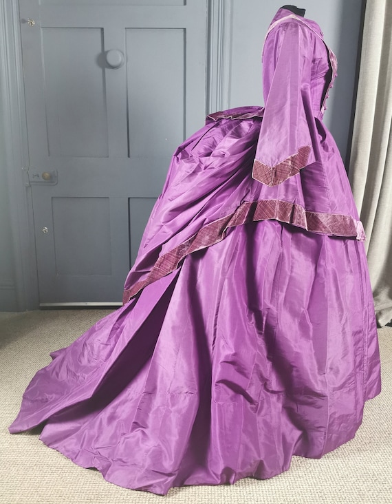 Magnificent Late 1860s / 1870s Purple Silk Bustle