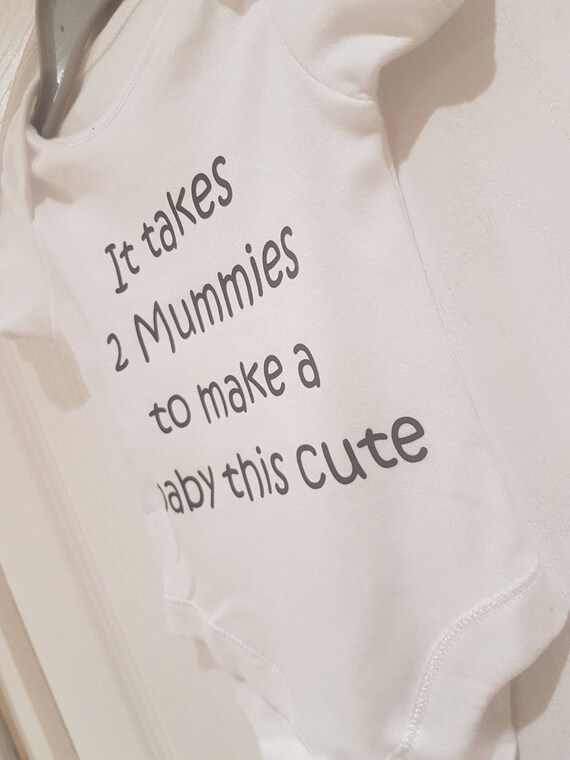 2 mummies baby clothes