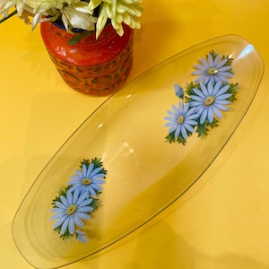 Vintage Daisy Glass Plate 70s Flower Power 60s