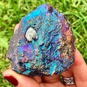 Bornite stone | Tierfiguren