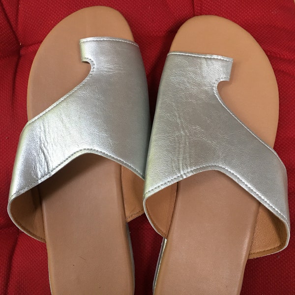 Stunning silver sandals