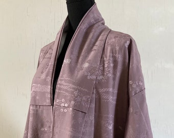Light Purple Shiny Floral Long Kimono Robe Authentic Japanese Vintage