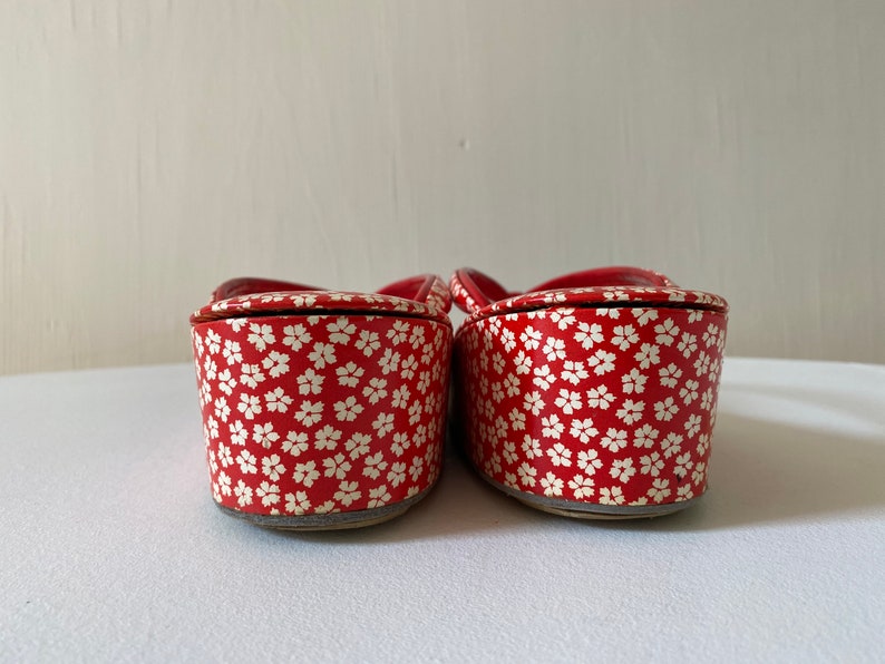 Floral Red Kimono Sandals Zouri shoes