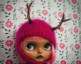 Blythe knitted Neon Deer Hat (pink)