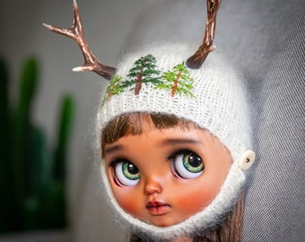 Blythe Embroidered Deer Hat (White/Tree)