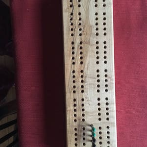 Sorteio de armazenamento de tabuleiro de Cribbage com pinos