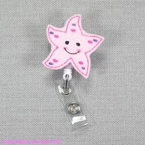 Badge Reel, Feltie Badge Reel, Retractable ID Badge Holder, Badge Pull, Starfish, Shell Star Fish