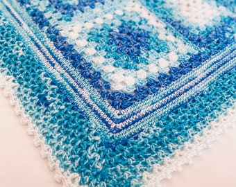 The Pefect Granny Square Blanket Crochet Pattern