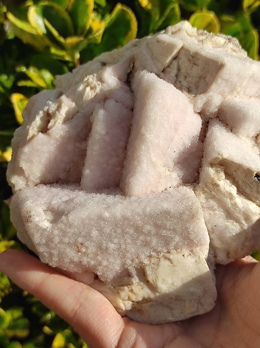 Rhodochrosite Piece Exceptionnelle