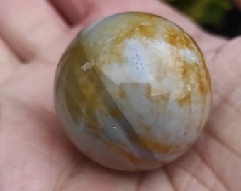 small sphere: Mokaite jasper