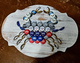 ビールキャップのカニのウォールアート | 男の隠れ家の装飾、大きな素朴なバーの看板、アップサイクルボトル