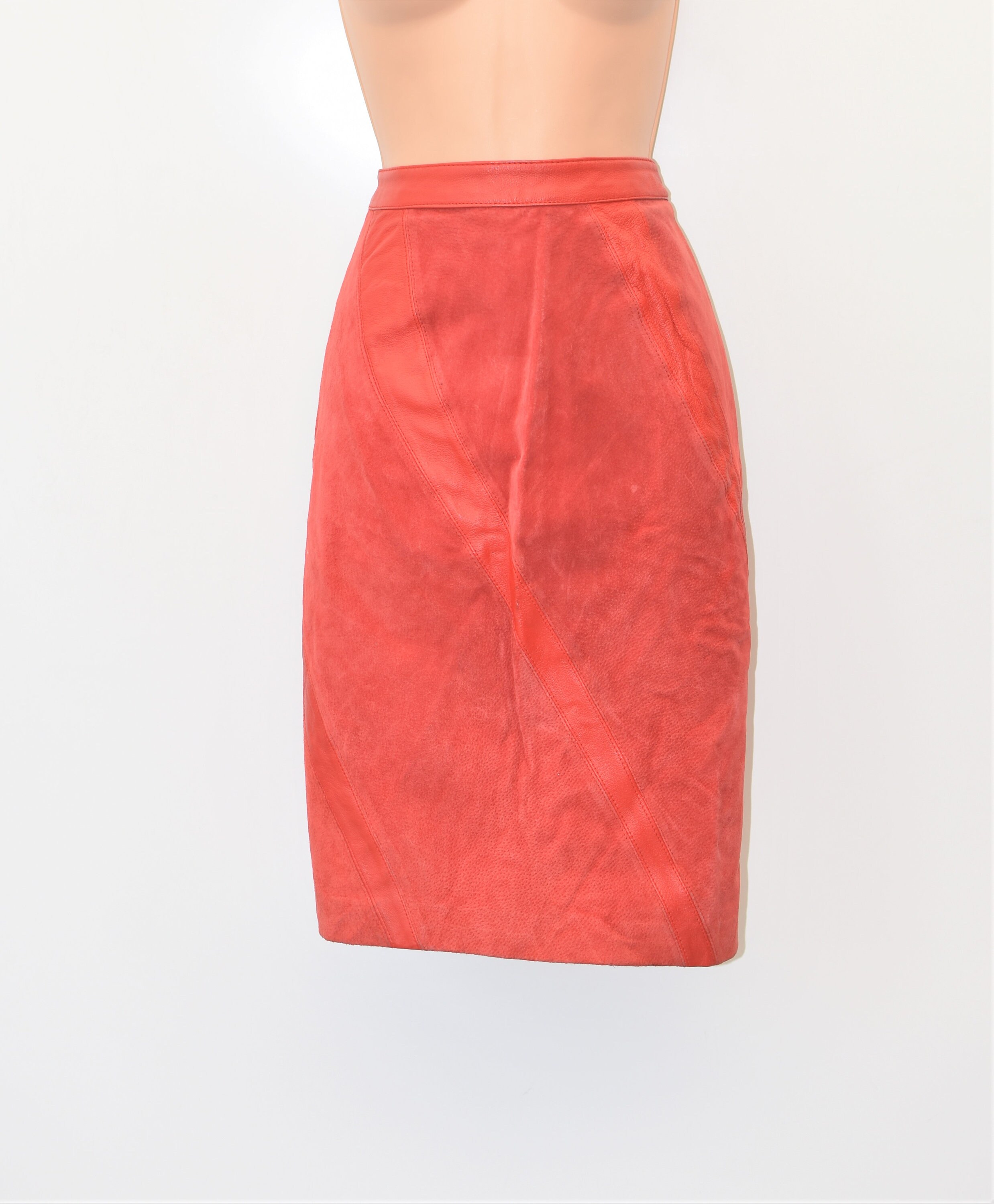 Image of Vintage Red Real Leather Straight Pencil Knee Length Skirt Size Uk W" L"