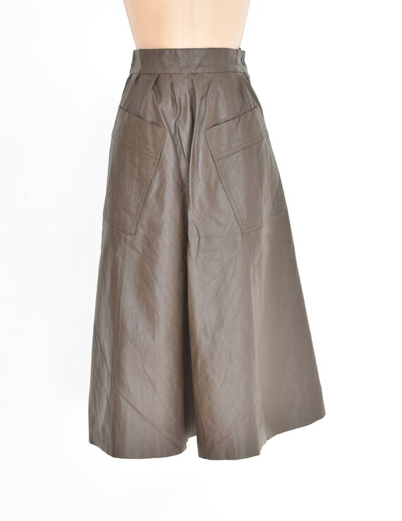 Vintage Women's Real Leather Pleated A-Line Midi … - image 2
