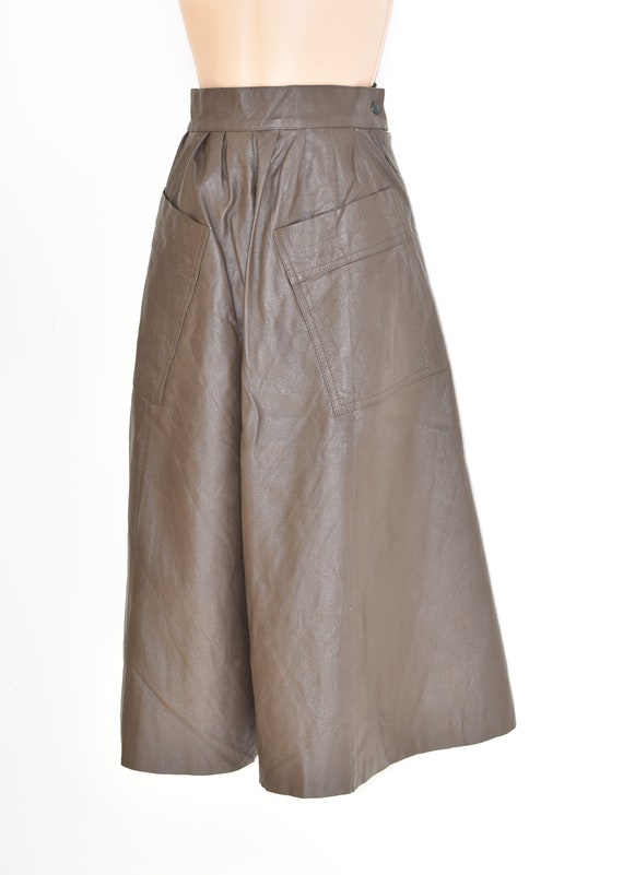 Vintage Women's Real Leather Pleated A-Line Midi … - image 3