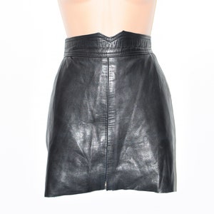 Vintage Black Real Leather Straight Pencil Short Length Skirt Size UK6 W27 image 1
