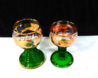 Wine glasses, green stem Luminarc cut glass wine goblets x 2 glasses for Christmas cheer.