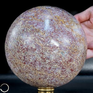 Esfera grande de cuarzo fresa de Madagascar, con vetas naturales - 3180,29 g