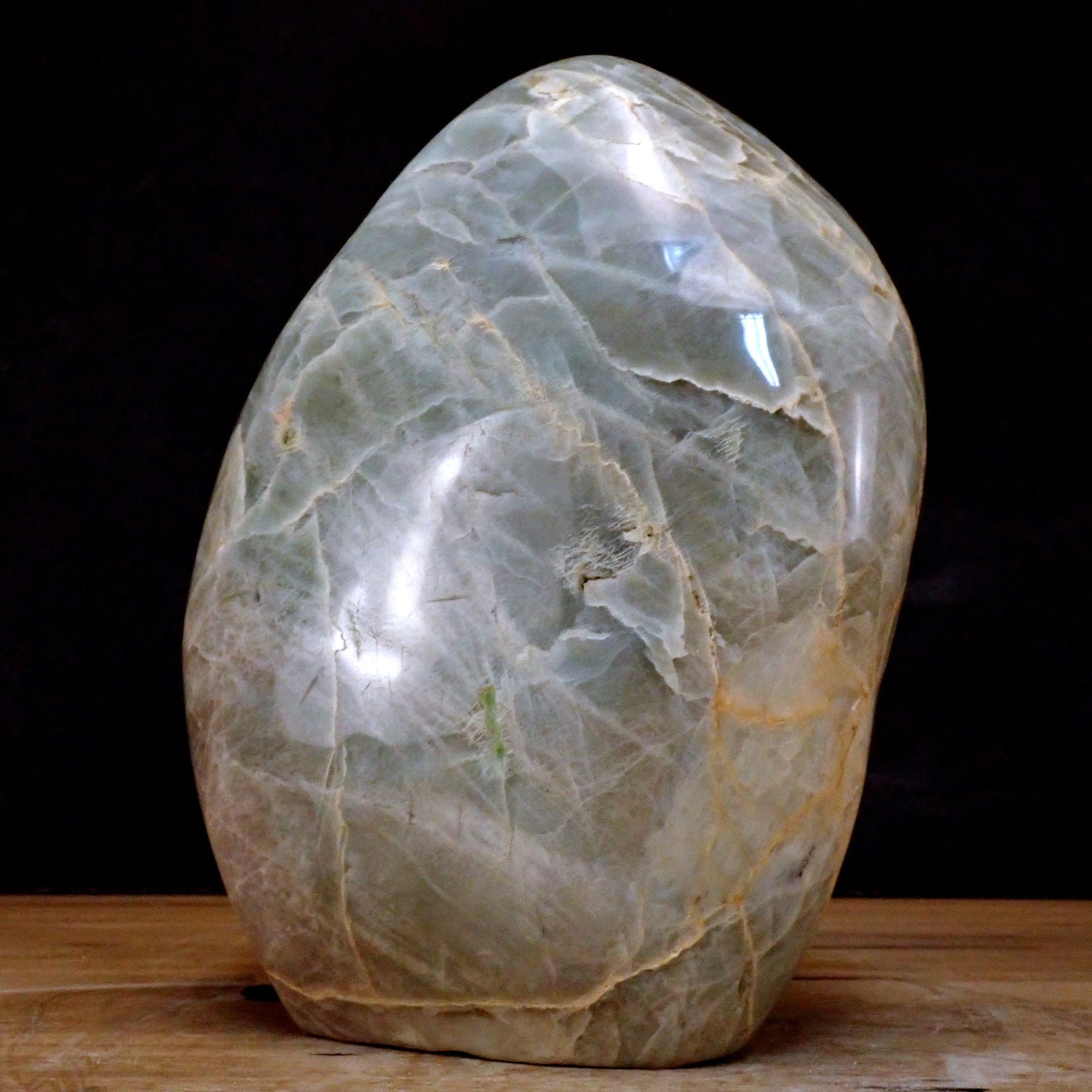 置物 Garnierite Freeform Large Garnierite (green Moonstone) Freeform - 7764.49g - 265 X 205