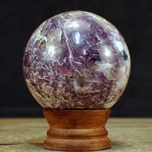 Rare unicorn stone - Lepidolite sphere - 453.33g