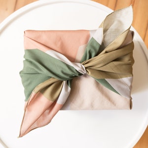 Furoshiki gift box made of fabric 70 x 70 cm (large), sustainable gift cloth made of cotton, Japanese cloth in natural tones