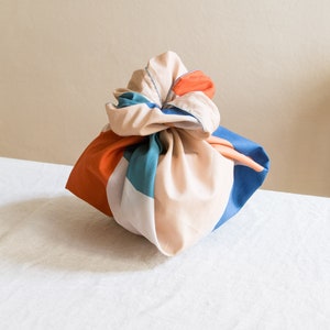 Furoshiki Set beige blau rot, japanisches Geschenktuch aus Baumwolle, nachhaltige Geschenkverpackung aus Stoff, Weihnachtsgeschenk verpacken imagem 4