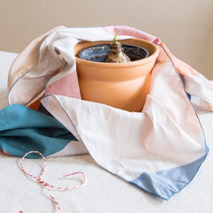 Furoshiki Set beige blau rot, japanisches Geschenktuch aus Baumwolle, nachhaltige Geschenkverpackung aus Stoff, Weihnachtsgeschenk verpacken immagine 5