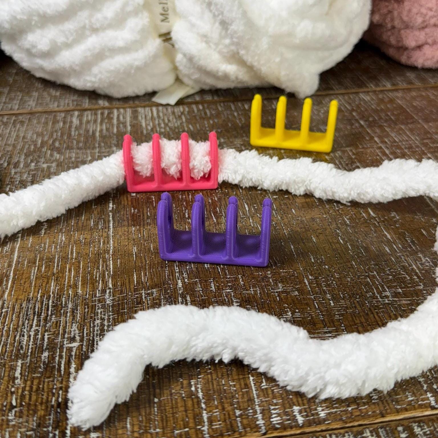 Simp Fluffer Chunky Yarn Fluffers, 2-pack - Etsy
