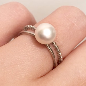 Freshwater pearl wedding engagement ring. June birthstone ring for women. Adjustable raw stone open ring. Sterling silver dainty love ring