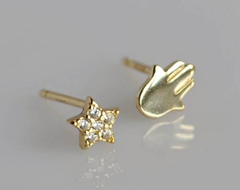 Mismatched gold star and hand earrings, Tiny sterling silver star stud earrings, Dainty boho cartilage earring, Minimalist earrings