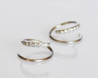 Sterling silver spiral hoop earrings. Small double hoop earring. Dainty threader earring. Open hoop circle earrings. Minimalist wire earring