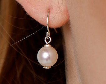 Freshwater pearl earrings Sterling silver drop earrings for women Delicate dangle earrings Bridesmaid gift Bride earrings Wedding jewellery