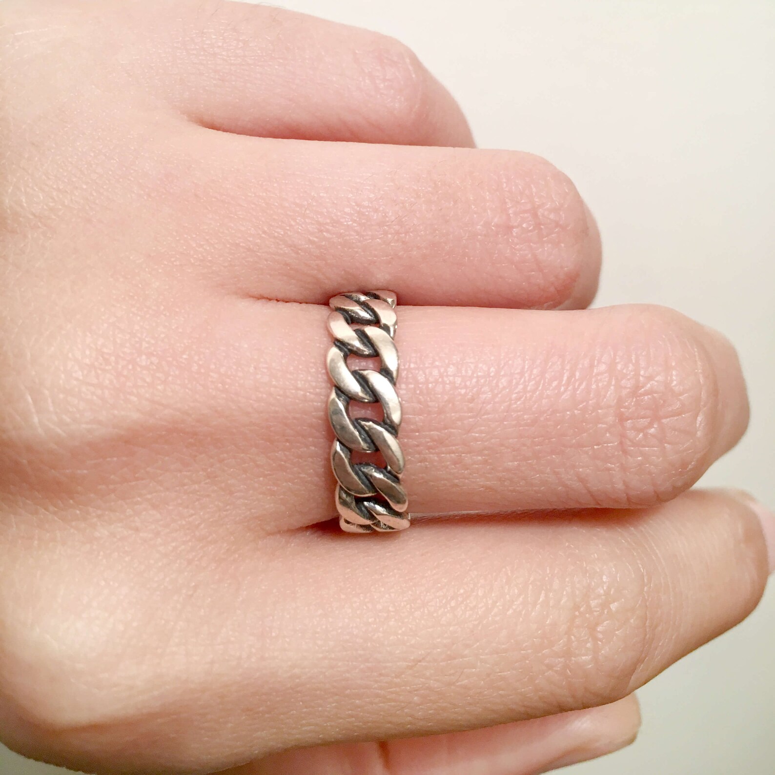 Twist wide band goth ring. Simple sterling silver chain ring | Etsy
