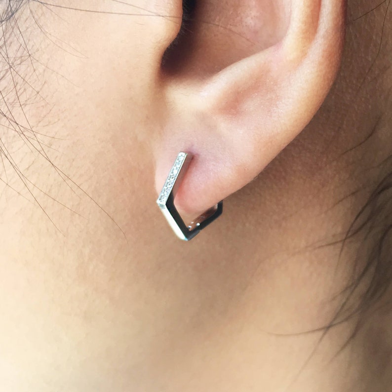 Simple mens hoop Small pentagon hoop earrings Dainty gemstone earring Handmade unique hoop earrings Sterling silver huggie hoop earrings