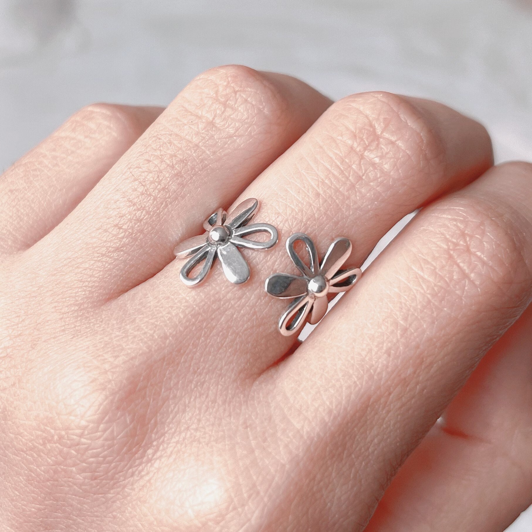 Sterling Silver Daisy Flower Ring, Dainty Floral Open Ring for