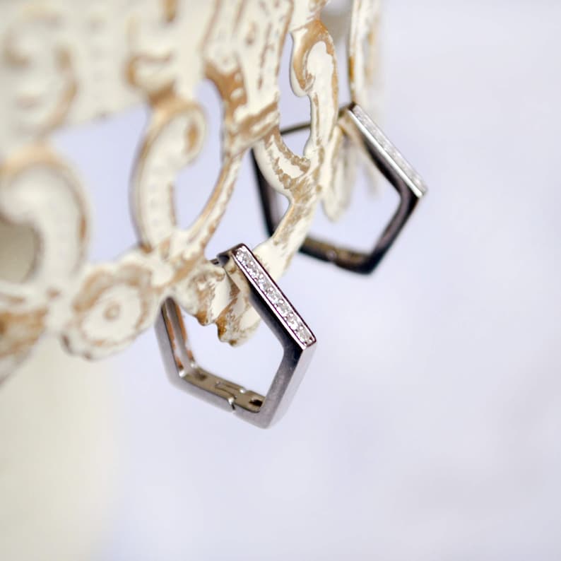Simple mens hoop Small pentagon hoop earrings Dainty gemstone earring Handmade unique hoop earrings Sterling silver huggie hoop earrings