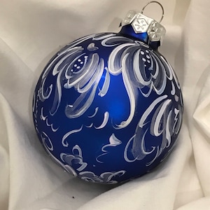 Handpainted Rosemaling Christmas Ornament: Norwegian Folk Art, Matte Blue