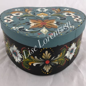 Painting Pattern Packet-Rosemaling-Hallingdal Blue Heart Box-Original design by Art of Lise Lorentzen