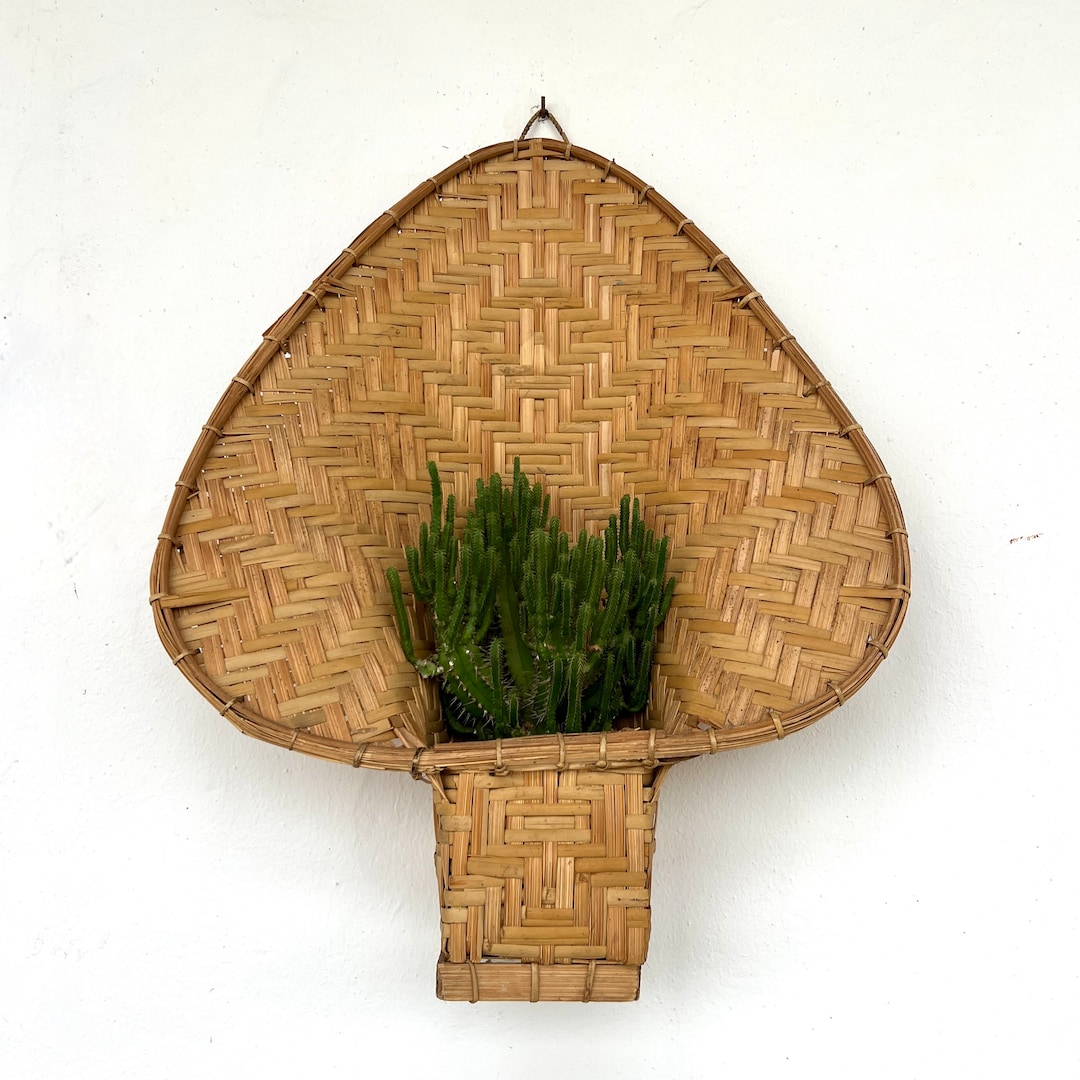 Rattan Wall Planter, Vintage Rattan Wall Decoration, Rattan Planter