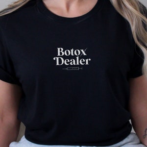 Minimalist Botox Syringe Shirt, Botox Dealer Shirt, Nurse Injector Shirt, Botox Injector Shirt, Aesthetic Nurse Shirt, Botox Injector, Botox