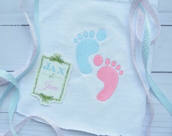 Baby Feet Embroidery Design, Embroidery Baby Feet, Baby Embroidery Design, Machine Embroidery Baby Feet Design, Footprints Embroidery