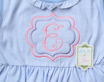 Scallop Frame Embroidery Design, Satin Stitch (Digital Download)