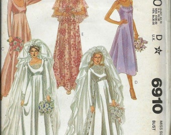 McCall es Vintage Nähanleitung 6910, Misses Bridesmaid Gown Train Cape, US Size 10, Factory Folded Uncut, Direction Insert inklusive