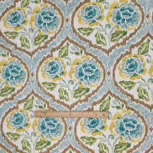 Tissu Waverly 'Dena' Motif Tulipe Pochoir - Jaune Or Sur Crème, Largeur 54", Vendu Au Mètre