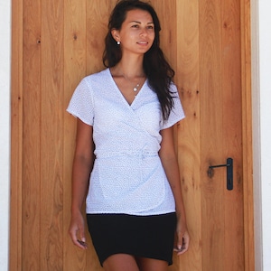 PDF Sewing pattern - Women's wrap blouse DOTS (sizes 32–46)